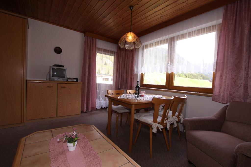 Landhaus Tschafein Galtür Exteriör bild